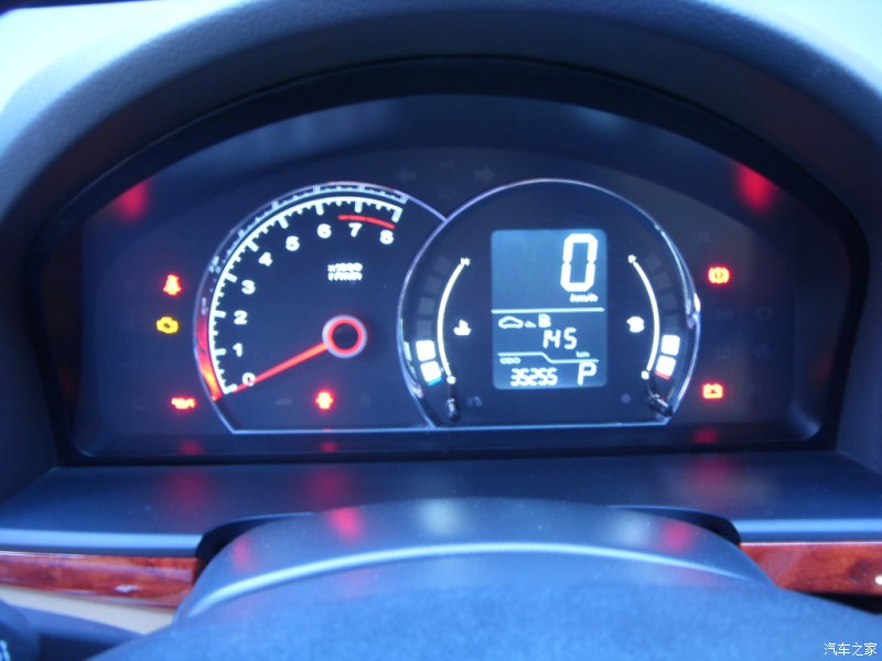 5l 自动迅逸版  荣威350怎么样?2010款 350c 1.