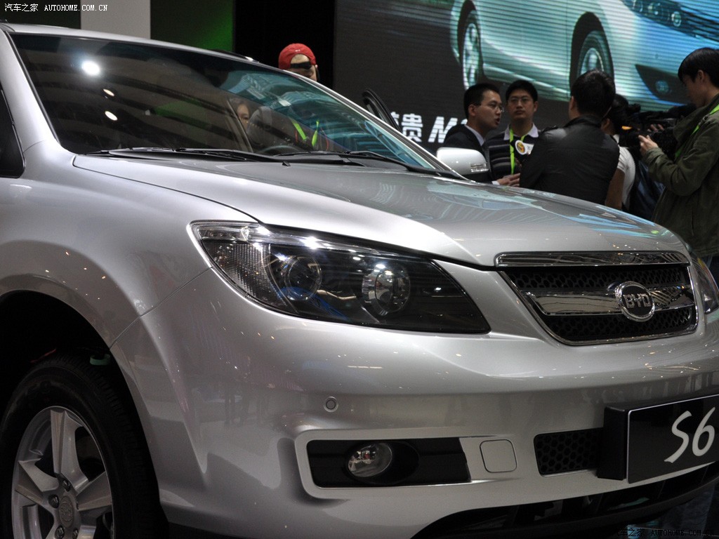 【图】比亚迪 比亚迪s6 2010北京车展_69794_汽车之家