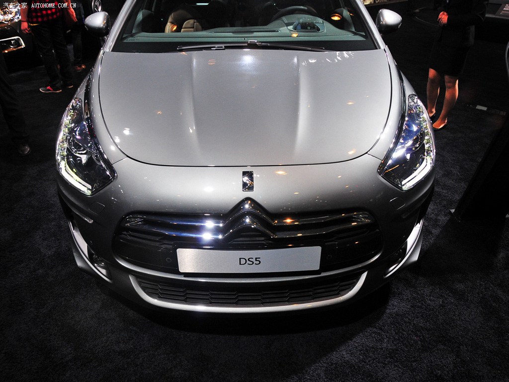 【图】雪铁龙(进口) ds5(进口) 2012北京车展_184924_汽车之家